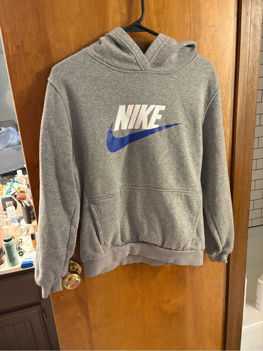 Kid’s Nike Light Gray Pullover Hoodie with Swoosh Tag